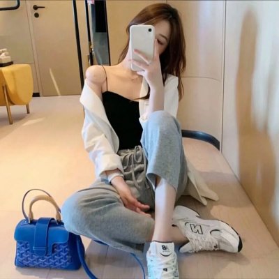 玉米上的麻雀
